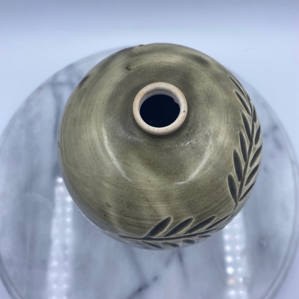 Studio Pottery Lady Fern 7in Bud Vase Green Hand Thrown Artist Signed Nature Art - Picture 6 of 11